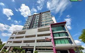Salaam Suites Shah Alam